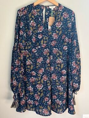 Umgee Blue and Red Floral Long Sleeve Tunic Dress with Tassels